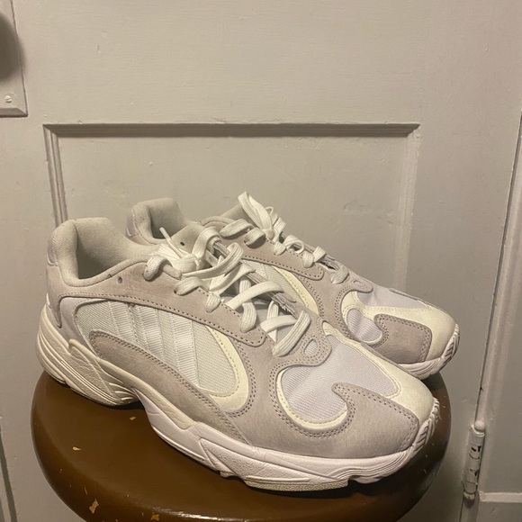 Adidas sneakers - Picture 2 of 5